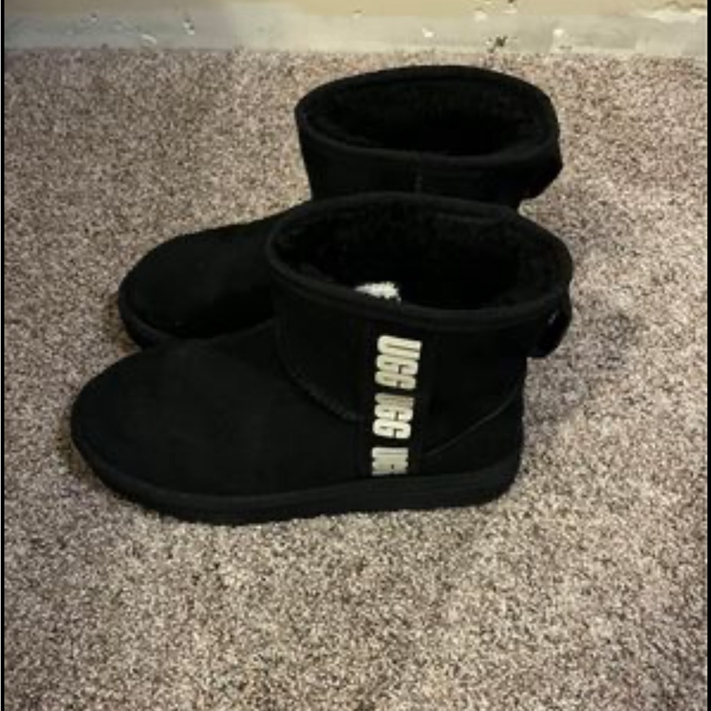 Uggs size 8